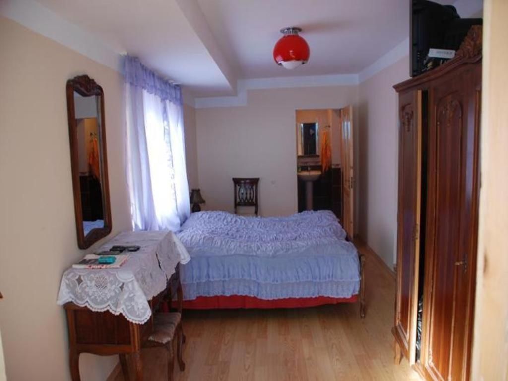 Гостевой дом Dodo Japaridze Guesthouse Местиа-8